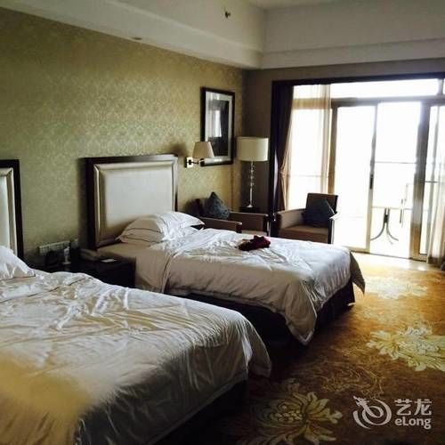 Country Garden Phoenix Hotel Maoming Чжаньцзян Экстерьер фото